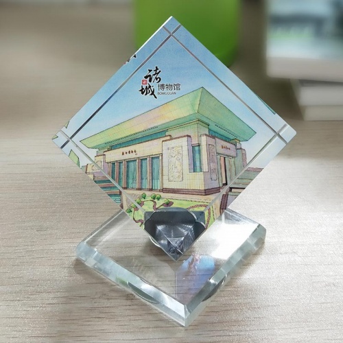 龍城有禮 旋轉(zhuǎn)水晶